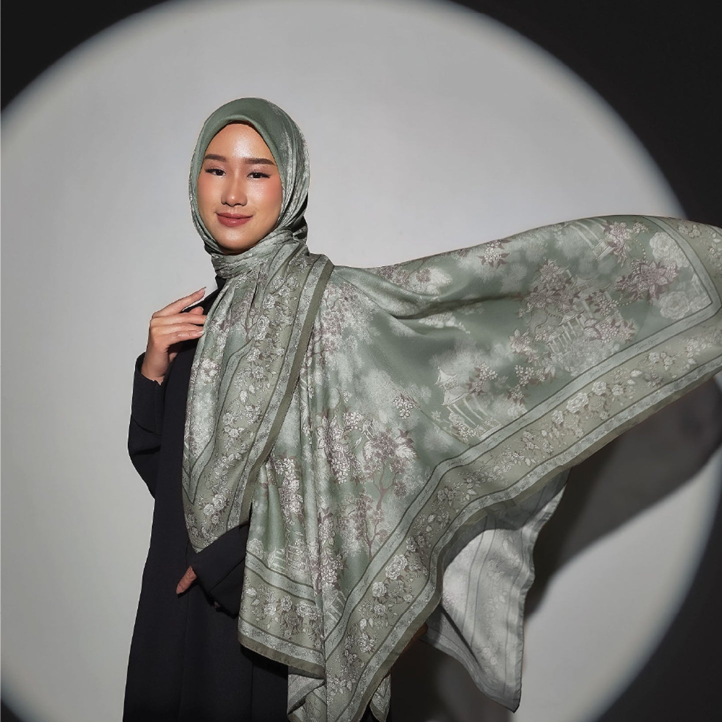 Aleena Scarf