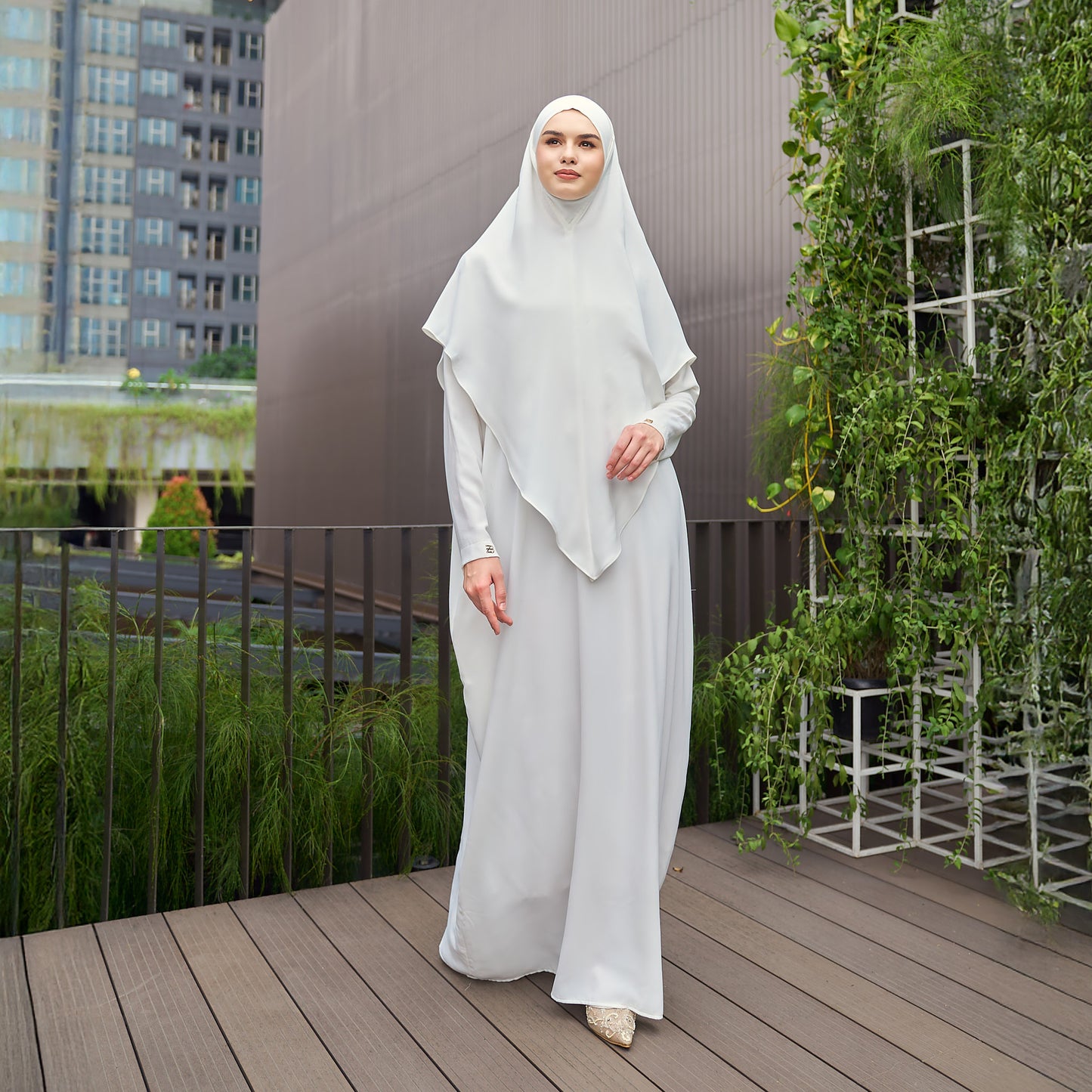 Ayesha Abaya