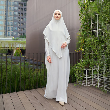 Ayesha Abaya