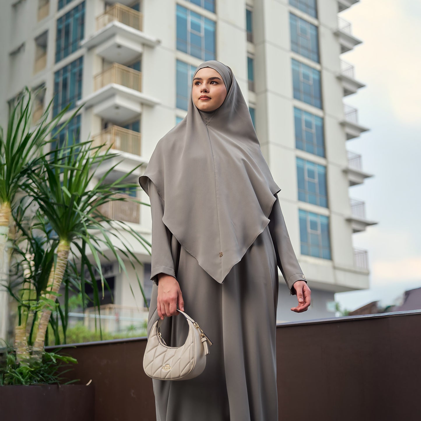 Ayesha Khimar