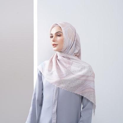 Iris Scarf