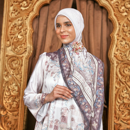 Liris Scarf