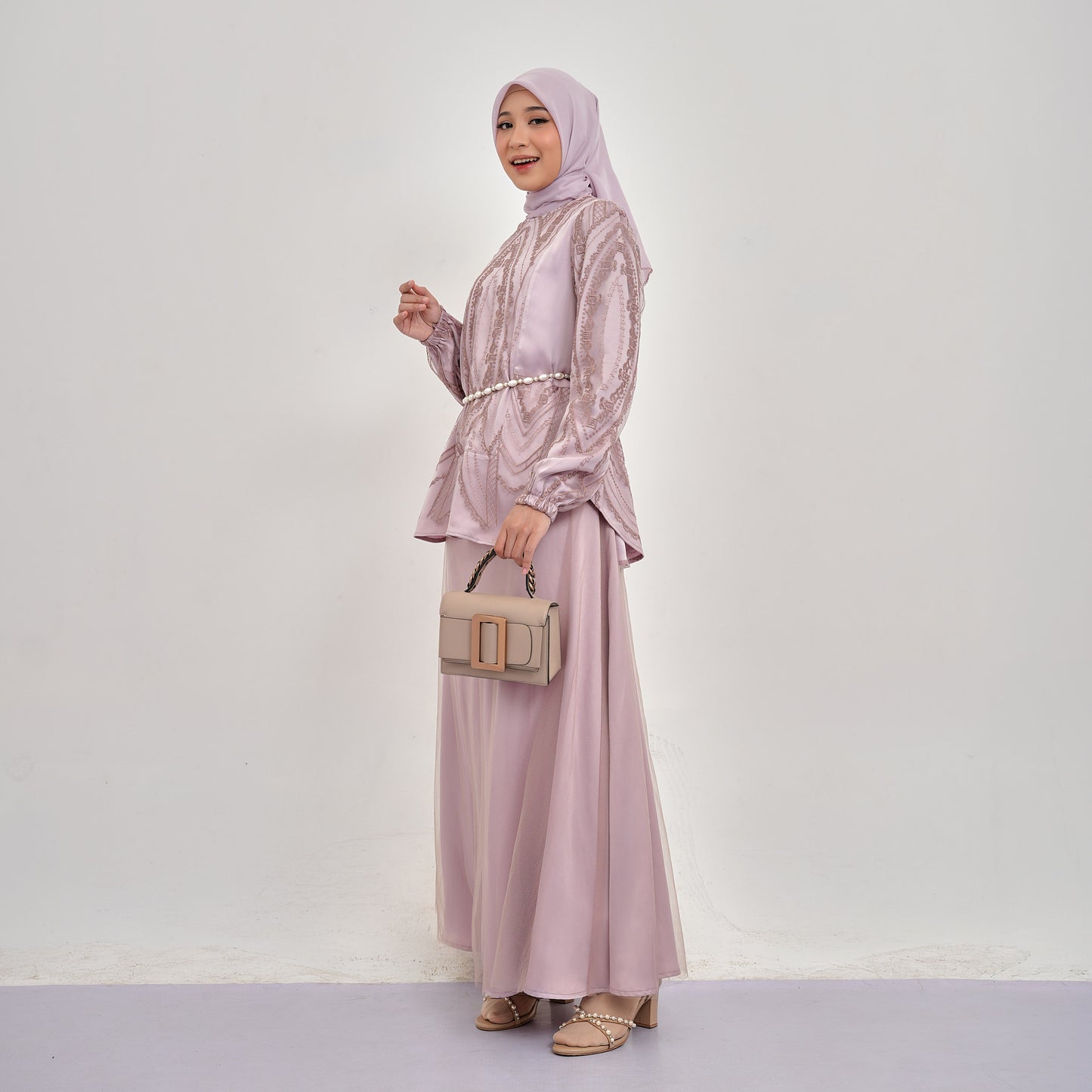 Ara One Set