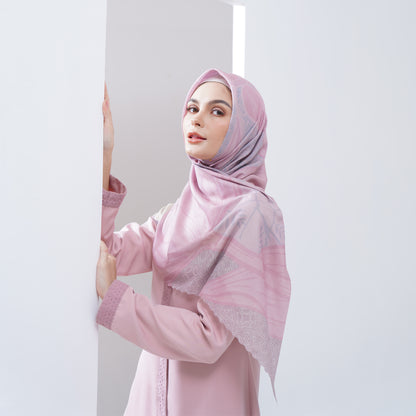 Iris Scarf