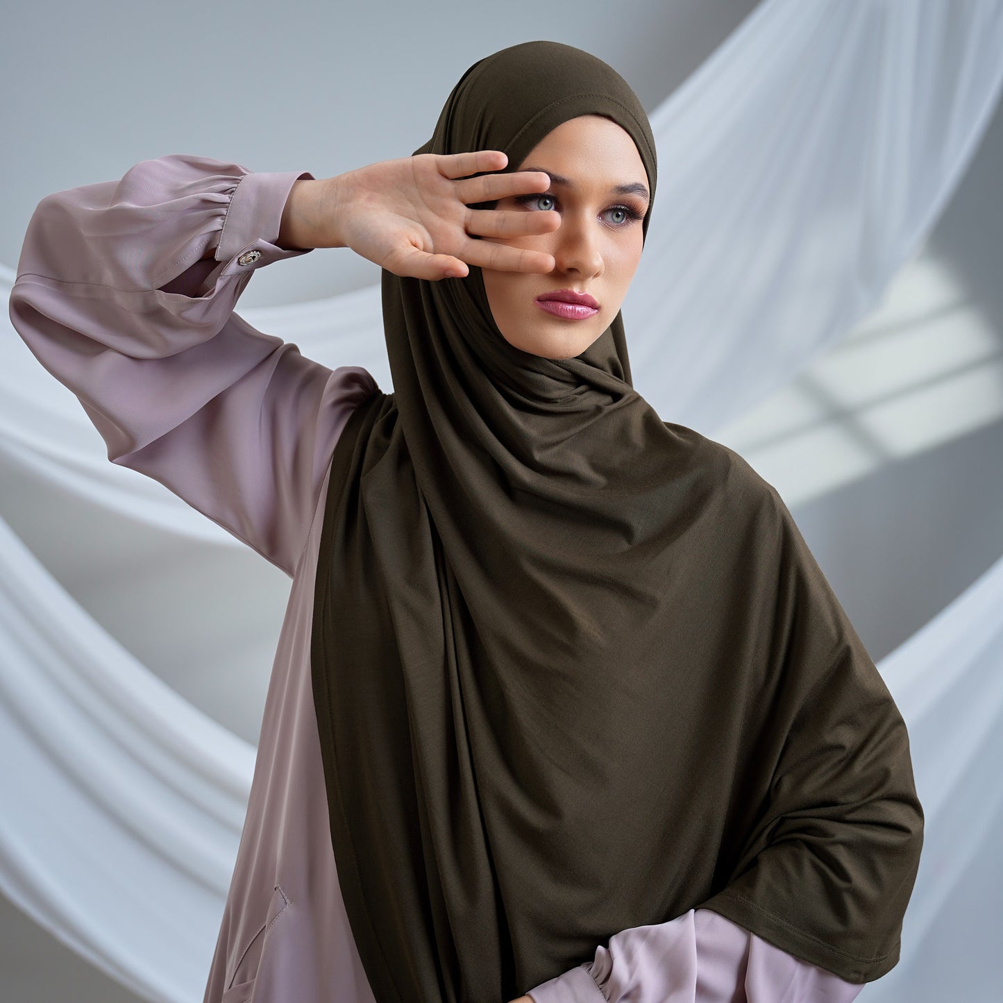 Pashmina Tania