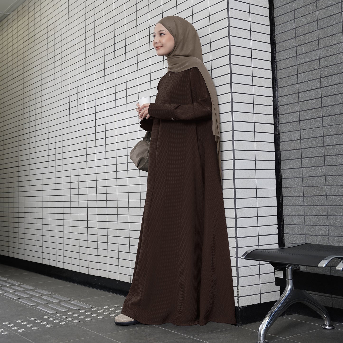 Lumi Abaya