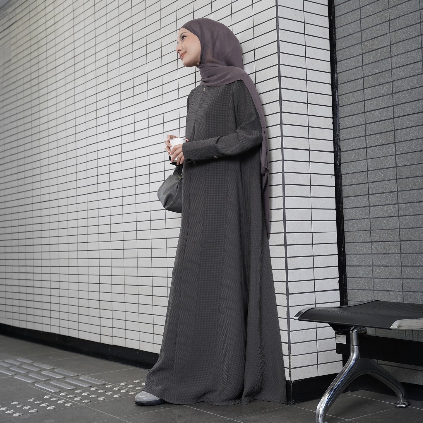 Lumi Abaya