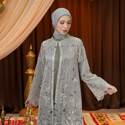 Hanari Long Outer