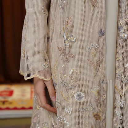 Hanari Long Outer