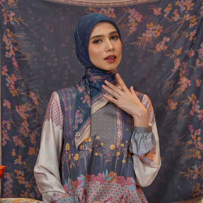 Airi Scarf