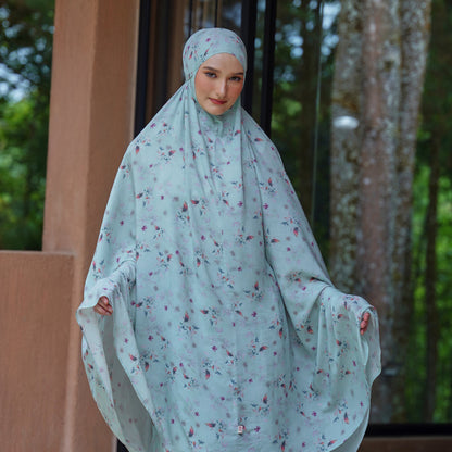 Mukena Danilla