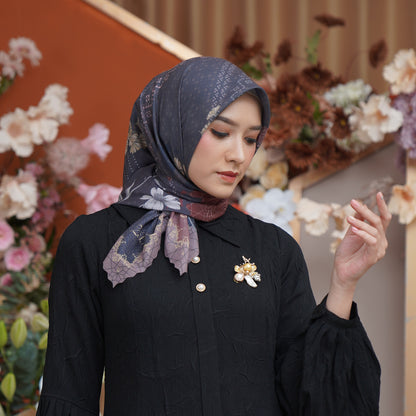 Ghania Scarf