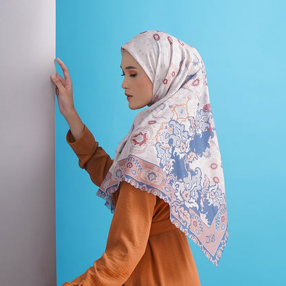 Hera Scarf