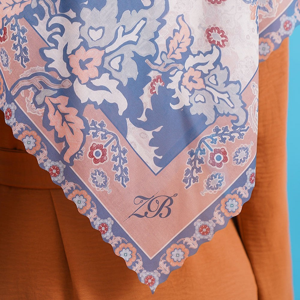 Hera Scarf