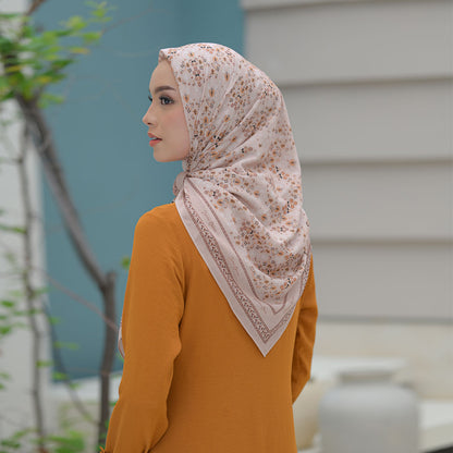 Syahnaz Scarf