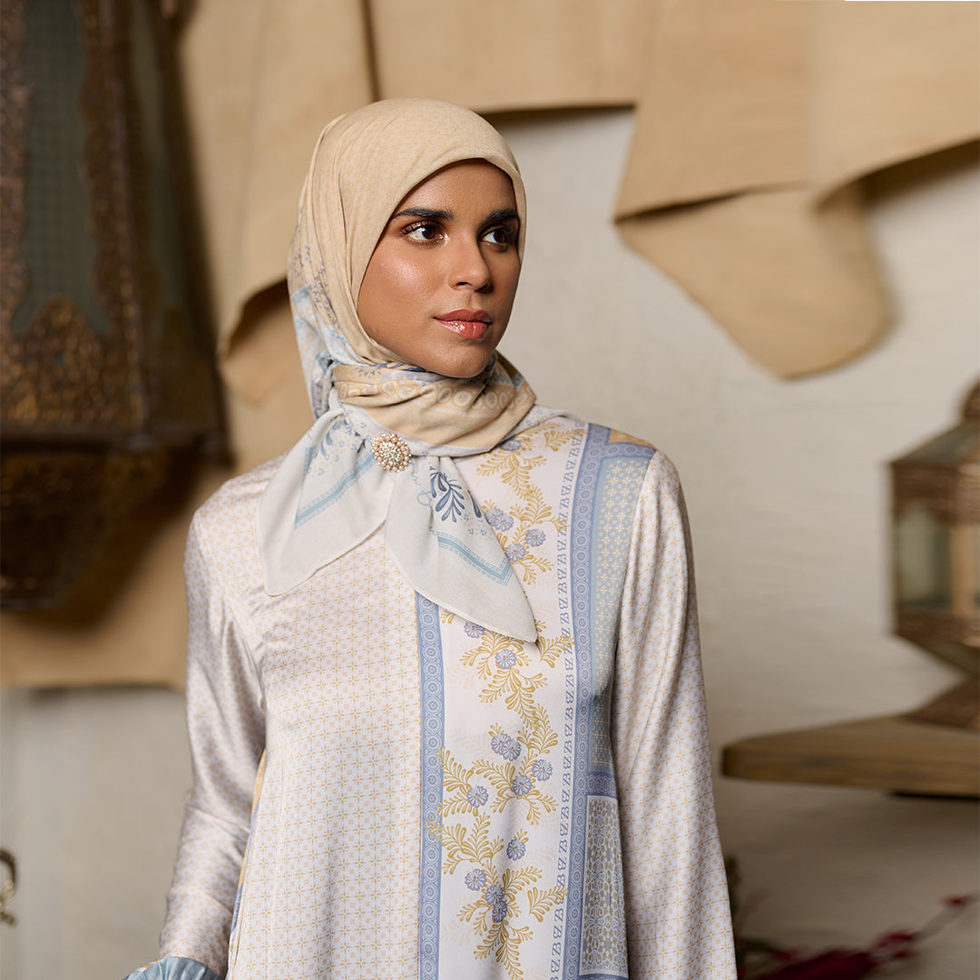 Hanaya Scarf