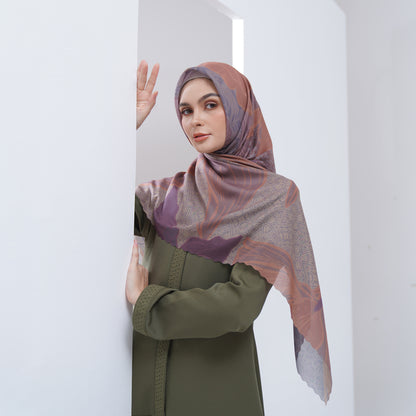 Iris Scarf