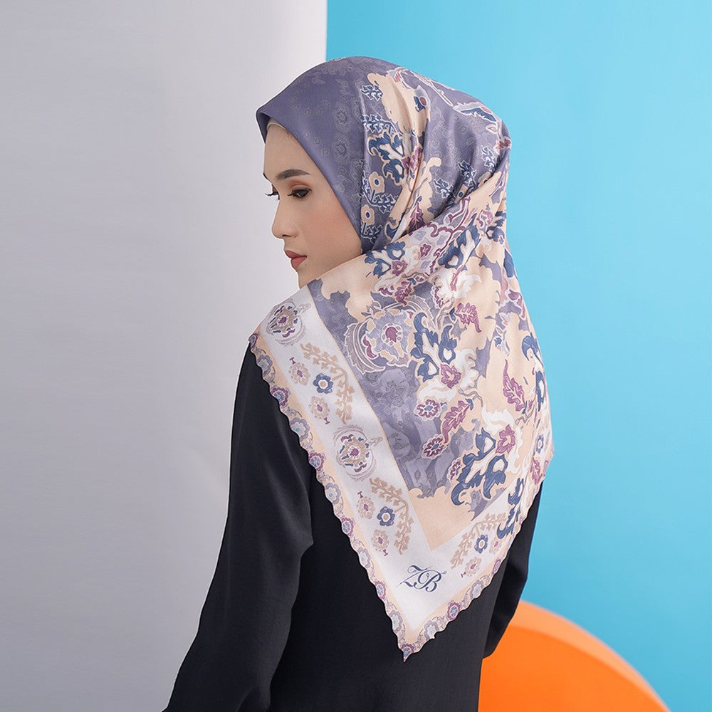 Hera Scarf
