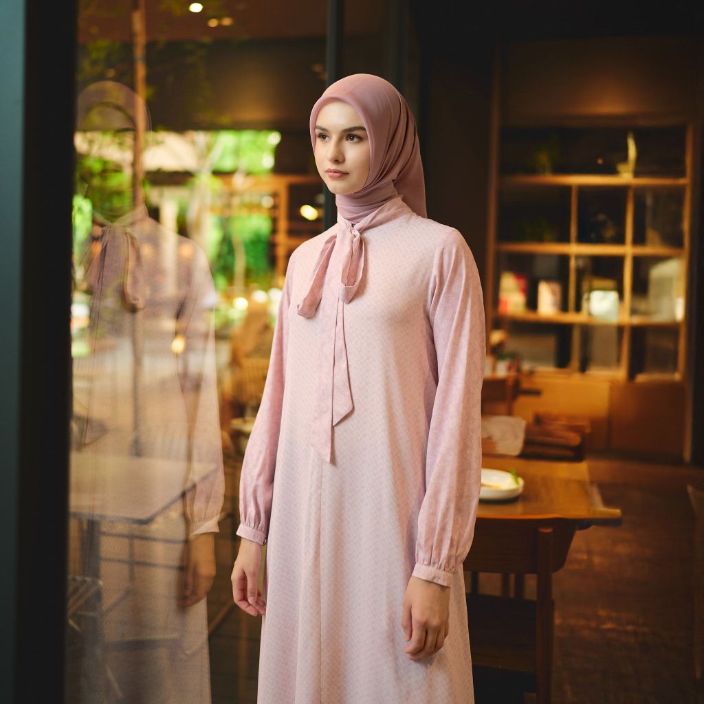 Nouri Dress