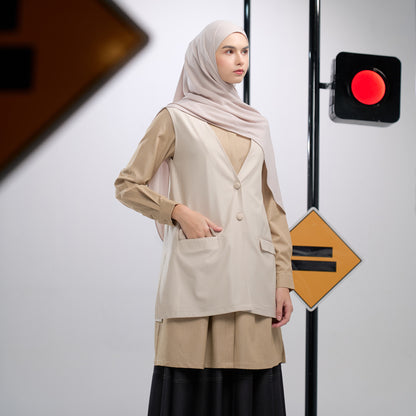 Thana Vest