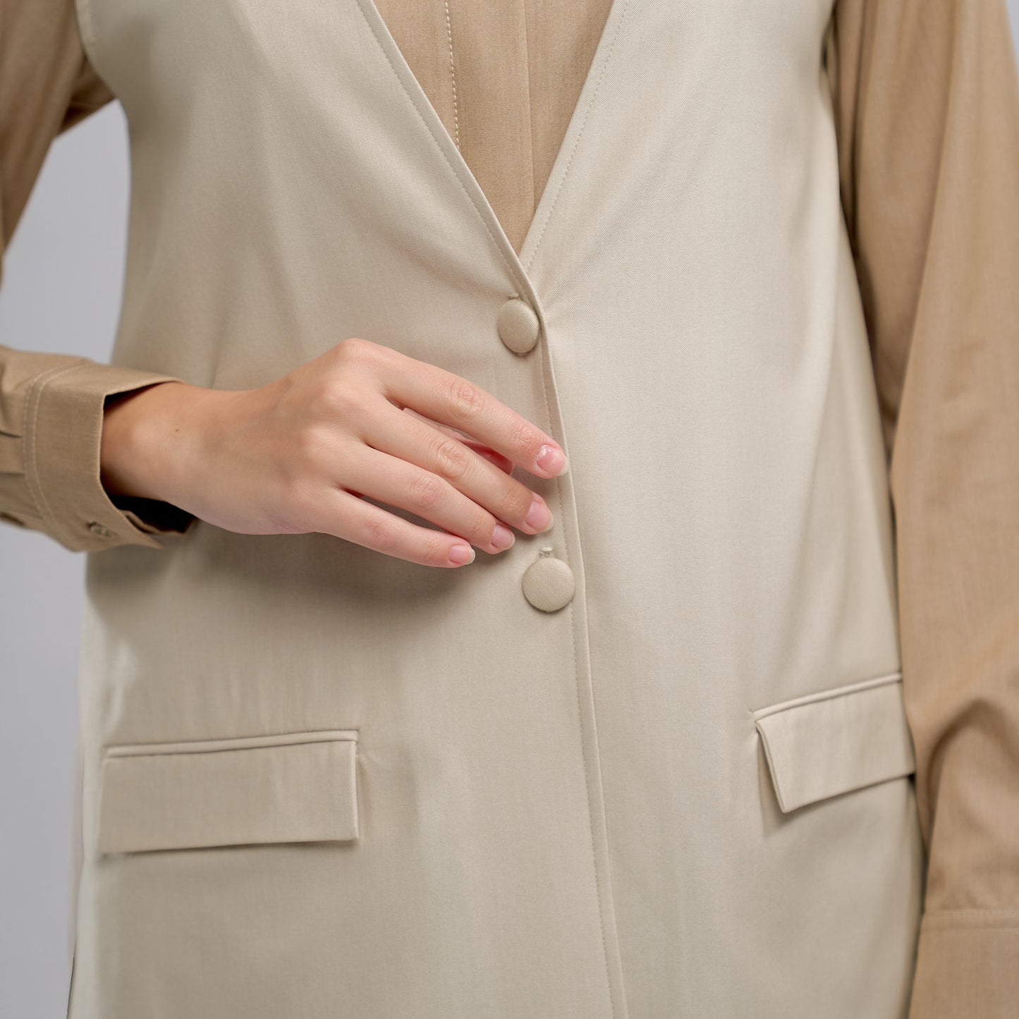 Thana Vest