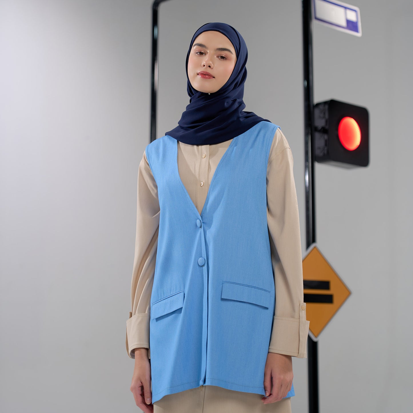 Thana Vest